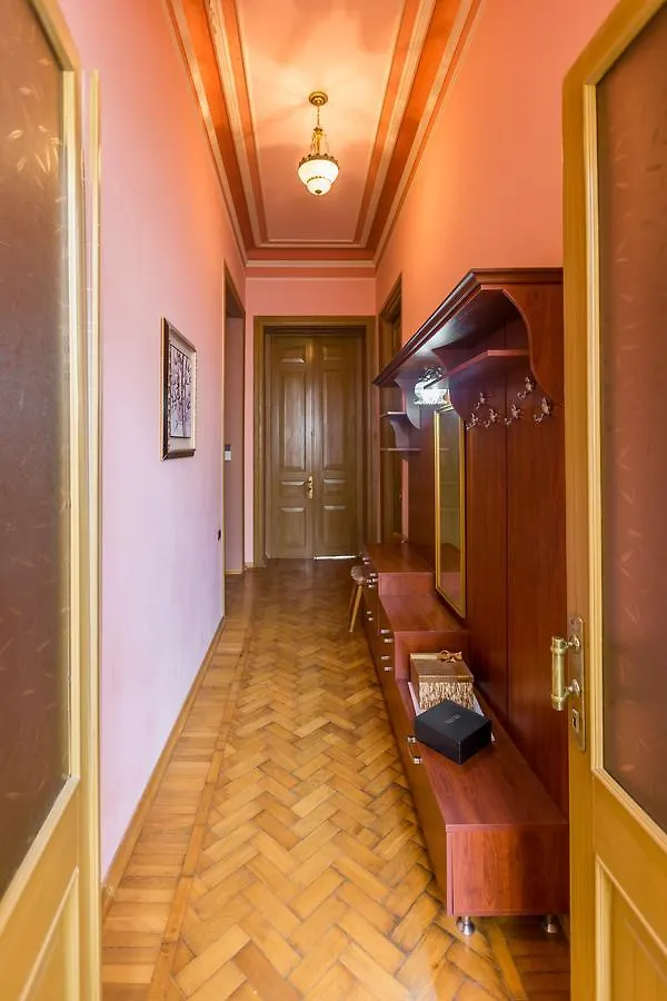 באקו Royal Suite Apartment On Nizami Street